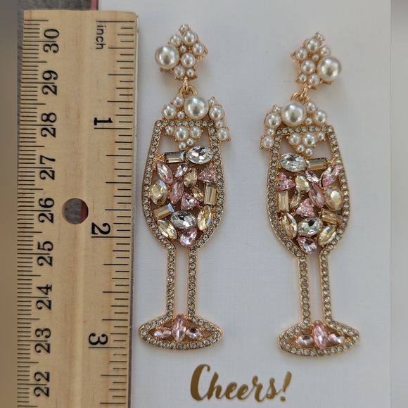 🆕 Champagne dangle earrings - Picture 6 of 7